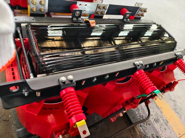 新一代SCB18福贡福贡福贡干式变压器 10kV 高效干式电力变压器 新一代SCB18福贡福贡福贡干式变压器 10kV 高效干式电力变压器